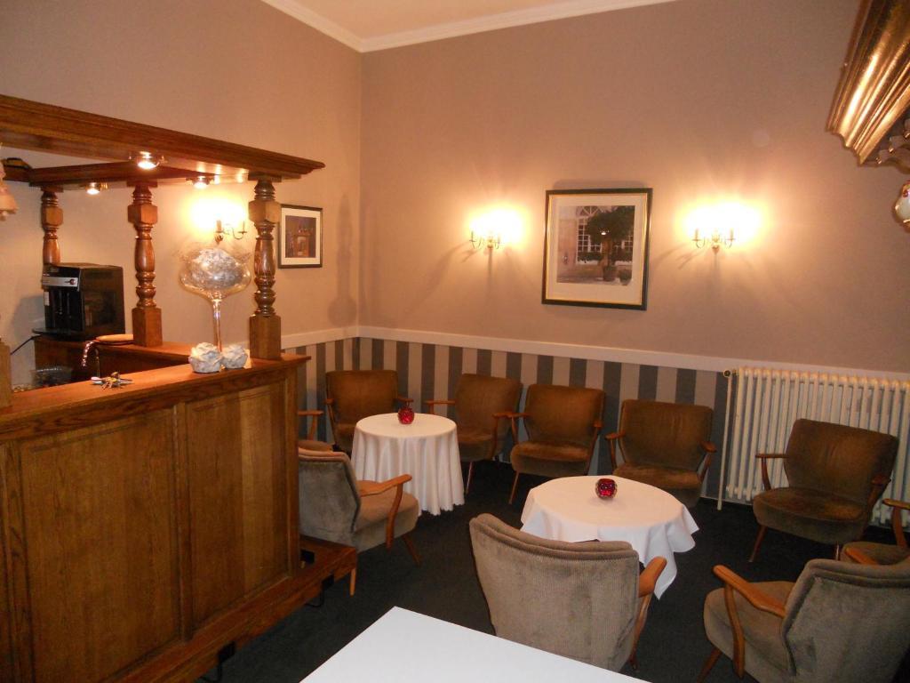 Hotel Ten Putte Gistel Extérieur photo